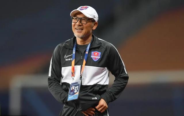 每场比赛的 每场比赛的