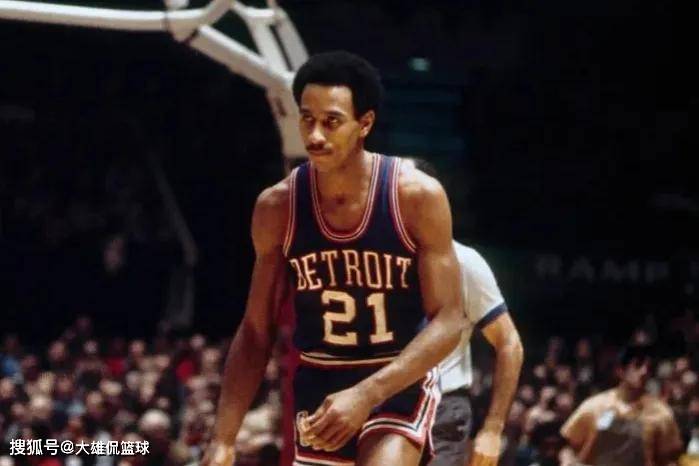 麦卡勒斯的 麦卡勒斯的